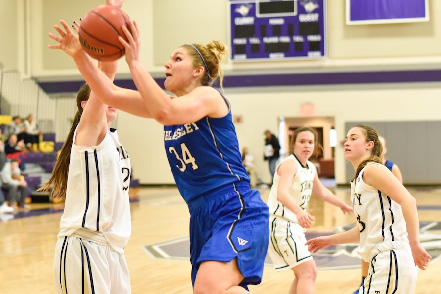 Blue Hoops Scores 50-48 OT Victory Over Colby-Sawyer at WSU Holiday Tournament