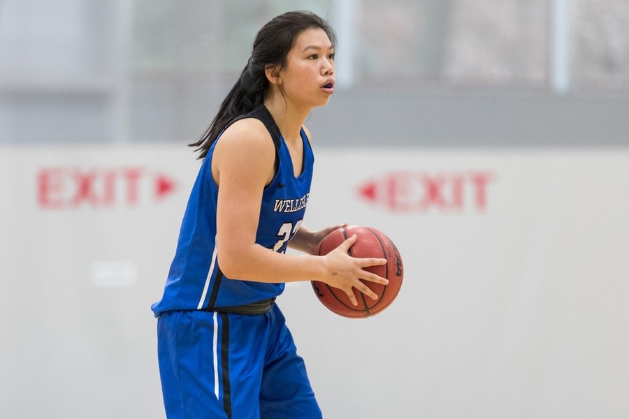 Alyssa Cho finished in double figures for the third consecutive game (Frank Poulin).
