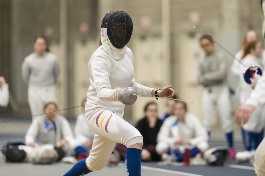 First year Julia Calventus-Coveney went 16-0 in epee to lead the Blue (Frank Poulin).