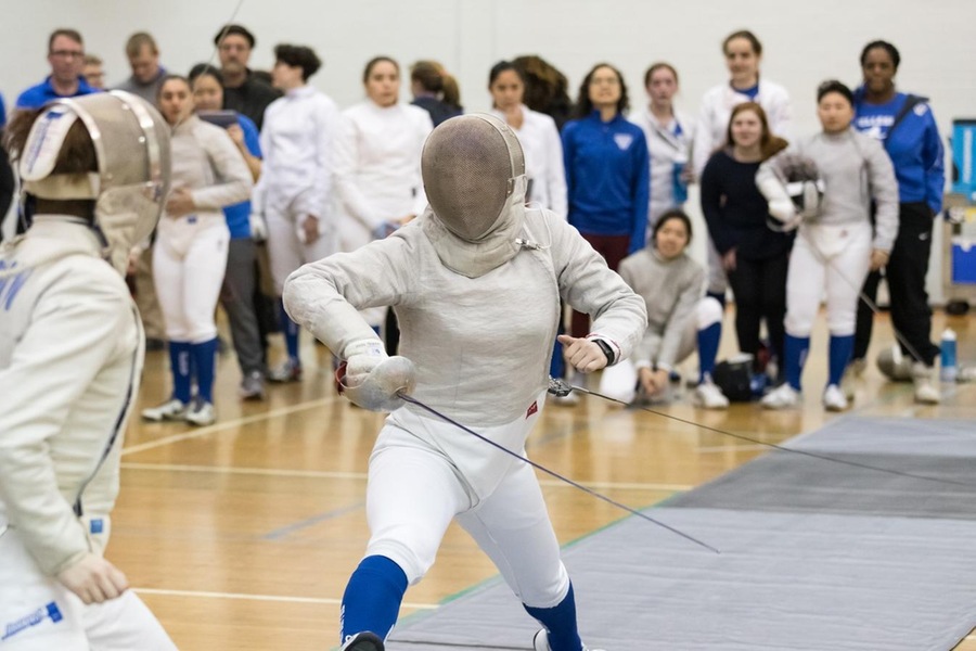 Wellesley fencing begins the season on Sunday, October 27, at the LIU Post Invitational (Frank Poulin).