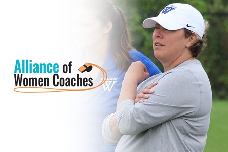 Wellesley Soccer's Price Awarded by Peers at Women Coaches Academy 2.0