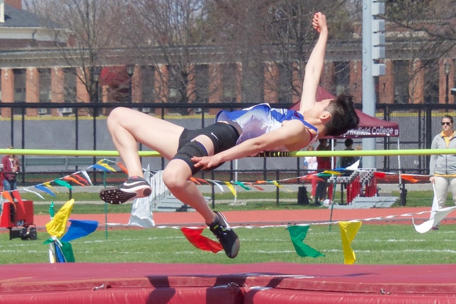 Keer Sun finished just shy of a PR in the High Jump on Friday at Emory (Ichiro Sugioka).