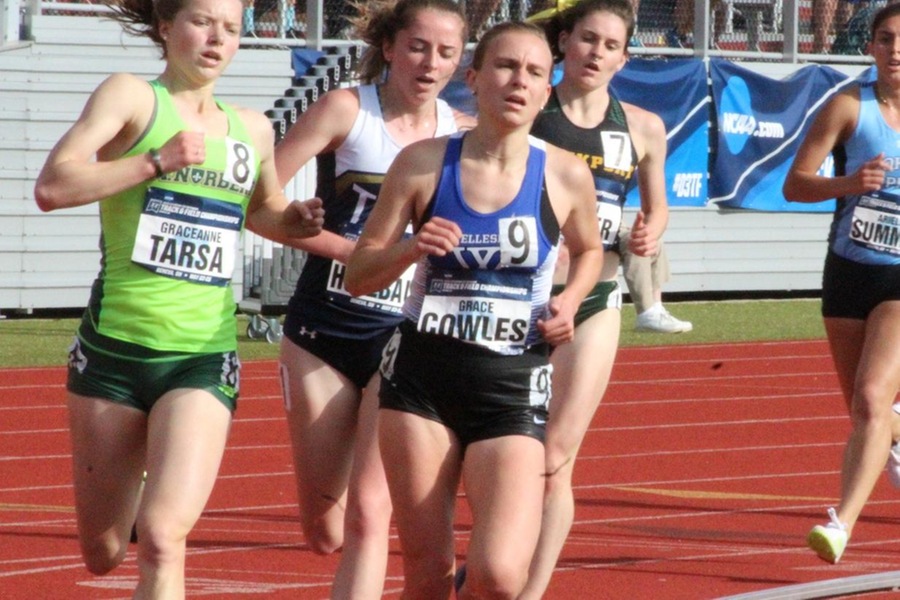 Cowles was fourth in her heat and eighth overall in the prelim of the 3000m steeplechase.