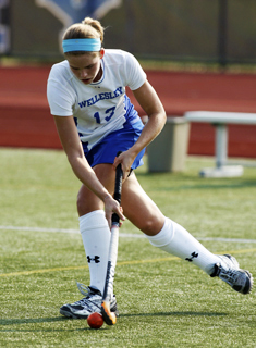 Lukens Records Five Points as Field Hockey Tops Smith