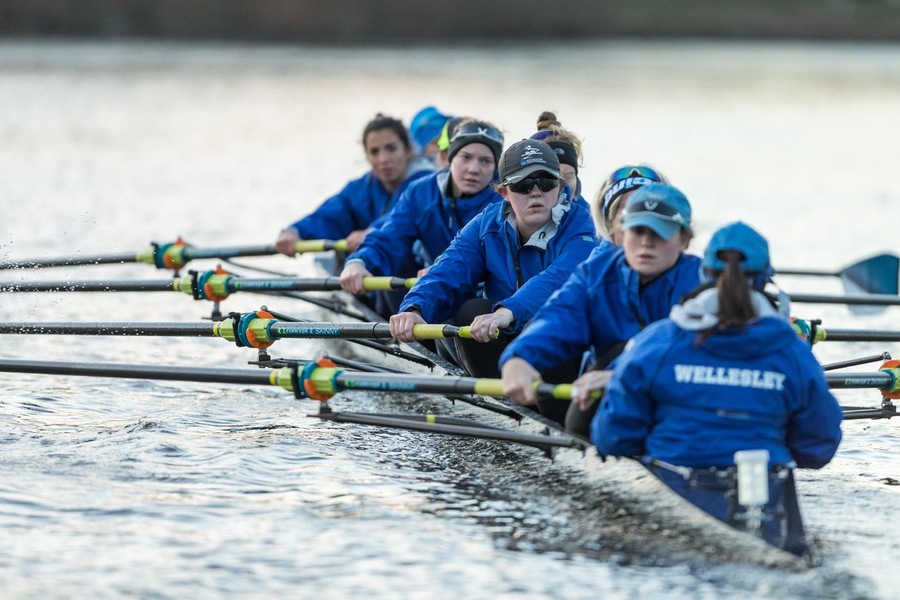 Blue Crew totaled 92.16 to finish second in the Women's Point Trophy standings (Frank Poulin).