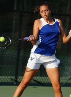 Blue Tennis Opens Spring With 5-4 Win Over #22 Mary Washington