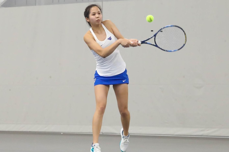 Selina Peng and the Blue will play Babson in Tuesday's NEWMAC Semifinal (Miranda Yang).