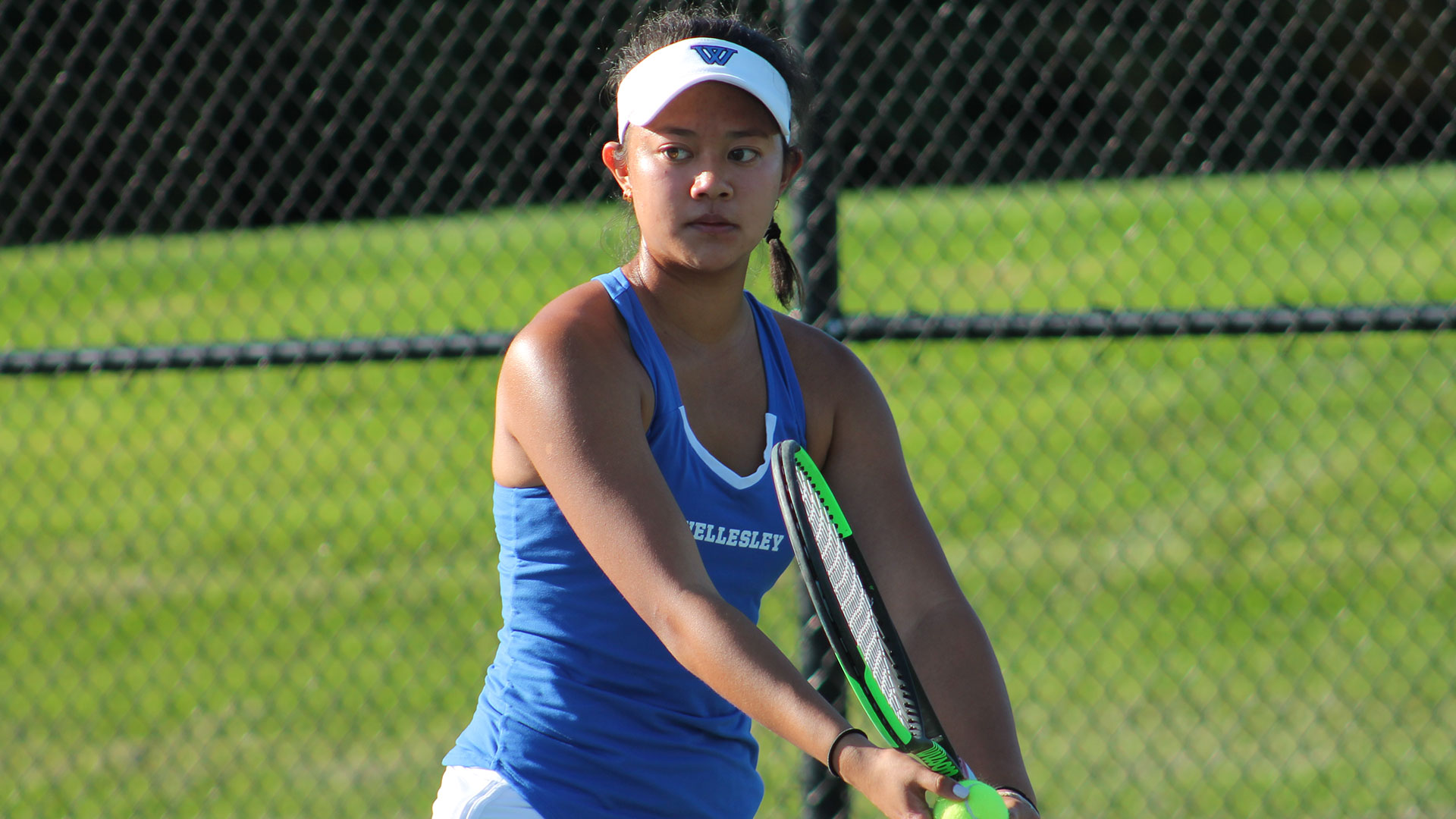 Alviar and Mu Compete at ITAs for Blue Tennis