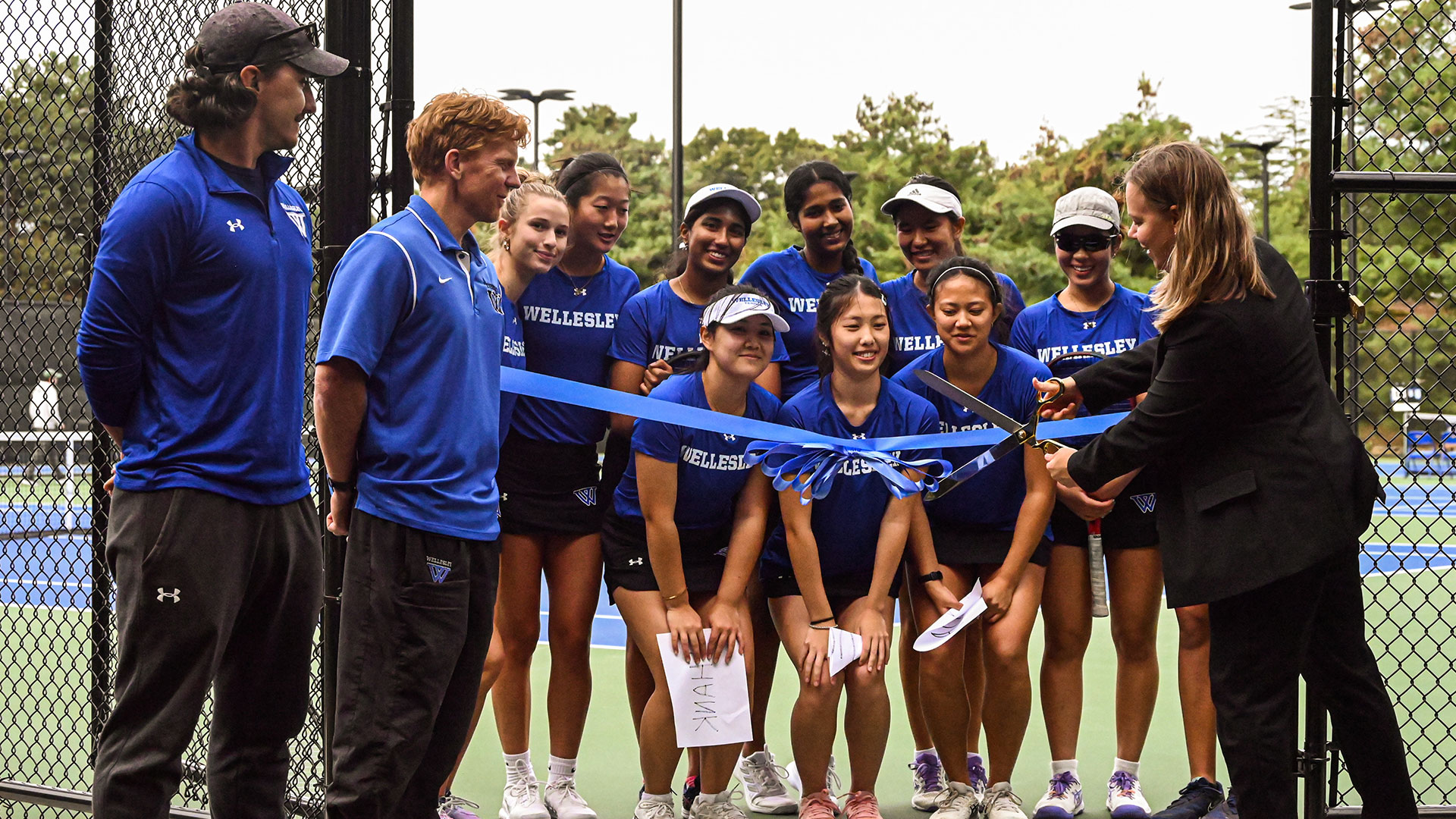 Wellesley opened The Amy Batchelor '88, Trustee, Tennis Courts prior to the start of the Wellesley Tennis Invitational on Friday evening (Zinuo Shi '27).