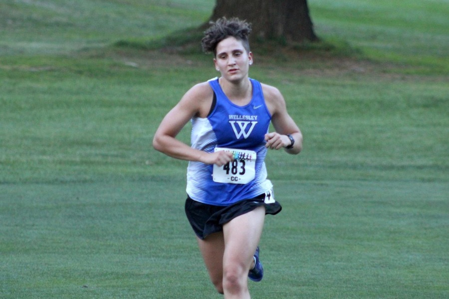 Ariana Marks finished fifth overall in the Wellesley Invitational.